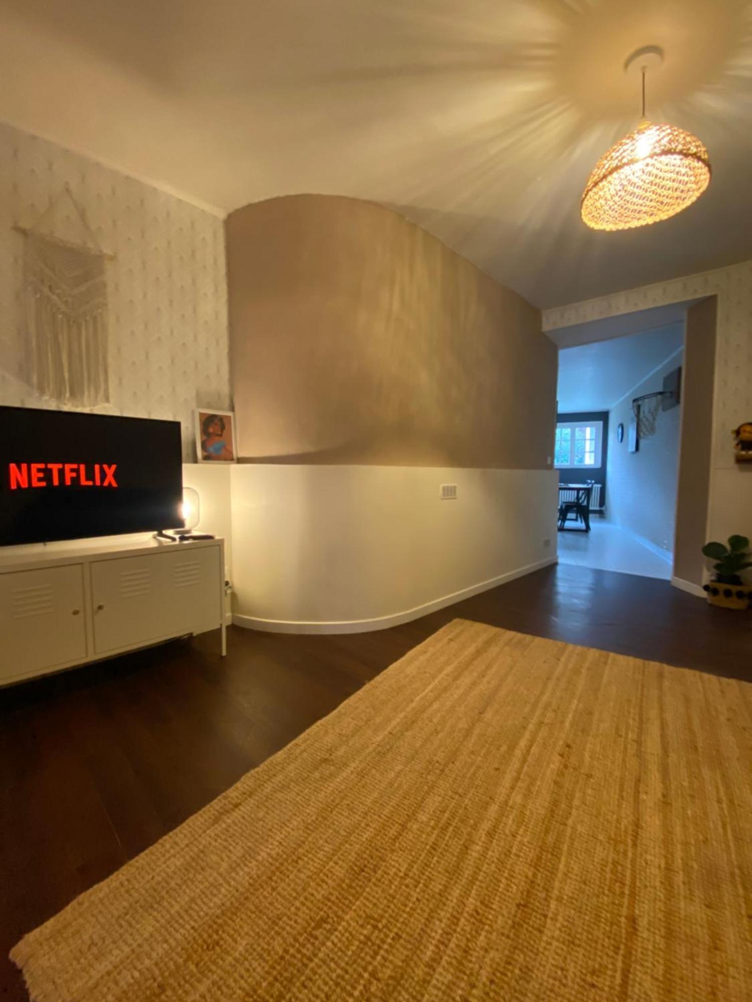 Appartement Cosy Avec Jardin A 10 Min De Disneyland Paris クイィー＝ポン＝ト＝ダム エクステリア 写真